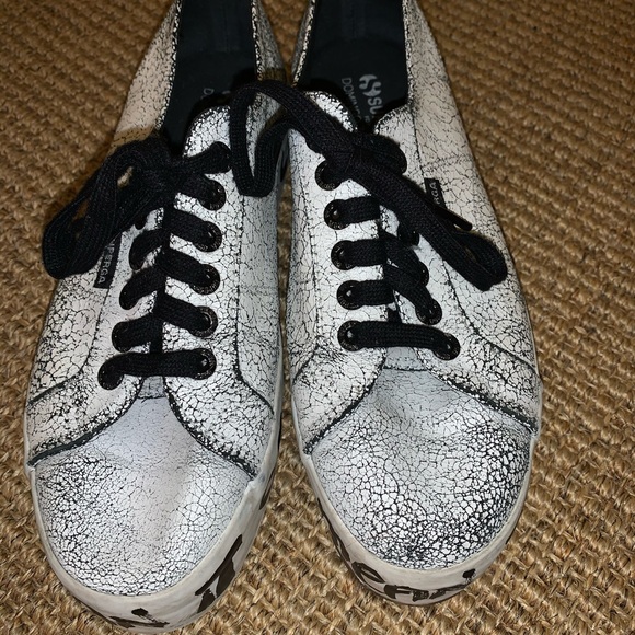 Supergas - Picture 3 of 4